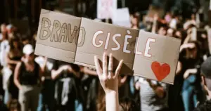 Fransa'da toplu tecavüz davasında zanlı Dominique Pelicot ifade verdi: "Ben de diğerleri gibi bir tecavüzcüyüm"