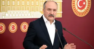 İYİ Partili Erhan Usta'dan OVP eleştirisi: "Sürdürülebilir değil"