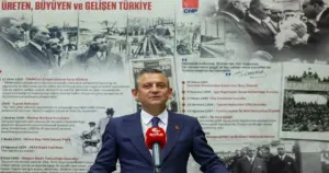 Özgür Özel, CHP Bellek Sergisi'nin açılışını yaptı