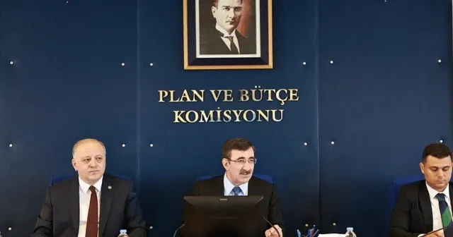 2025 yılı bütçe maratonu TBMM Plan ve Bütçe Komisyonu’nda yarın başlıyor