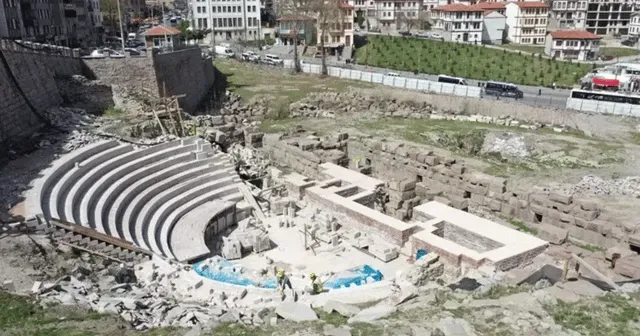 Ankara Büyükşehir Belediyesi, 2 bin 800 yıllık tarihi "Arkeopark Projesi" ile gün yüzüne çıkarıyor