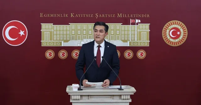 Buğra Kavuncu: "Bu vebal niçin bizim üzerimizde olsun? 22 yıldır ülkeyi siz yönetiyorsunuz, sorumlu da sizlersiniz"