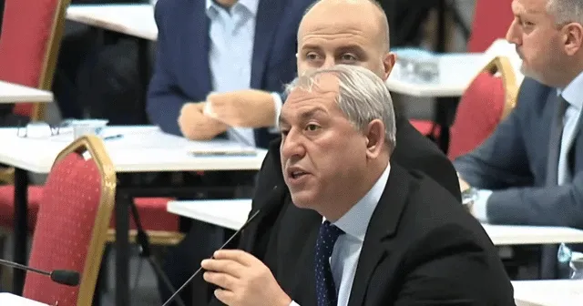 CHP'den "ahmak davası" için HSK'ya yeni başvuru