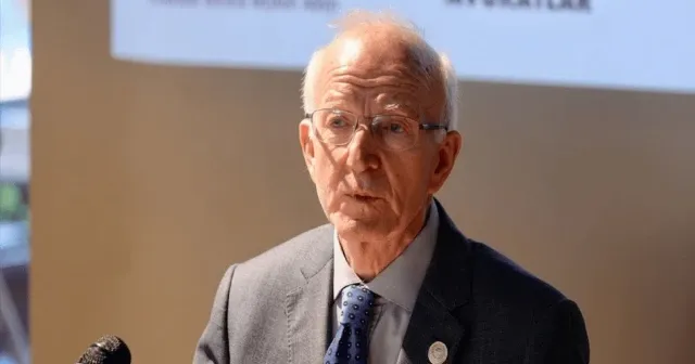 İbrahim Kaboğlu: “Yargının siyasallaşmasına karşı çıkmak İstanbul Barosu’nun birinci görevidir”