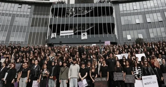 Öğrencilerden 'Ayşenur' ve 'İkbal' protestosu: "Yaşamak istiyoruz, adalet İstiyoruz"