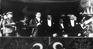 Cumhuriyet'in 101. Yılı: İlerlemenin ve geri kalmanın çelişkisi