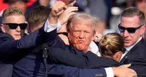 Donald Trump, suikast girişimine uğradığı alanda yeniden miting düzenledi
