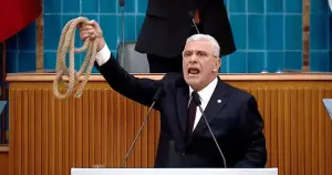 İYİ Parti Genel Başkanı Dervişoğlu'ndan Bahçeli'ye 'urgan'lı yanıt