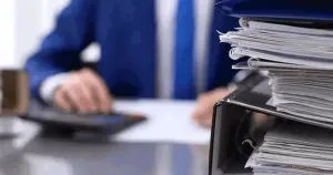 Kamu görevlileri ve kamu hizmeti üzerine (Ayrıcalık üzerine 2)
