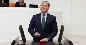 Murat Emir'den "ayağa kalkma" tartışmalarına yanıt: "CHP bir bütündür, birlik halindedir"