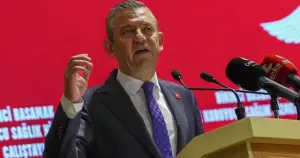 Özgür Özel'den yenidoğan çetesine tepki: Kime uzanırsa uzansın, bu alçakların canına okunmalı