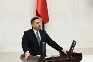 Umut Akdoğan, Kızılay'ın araç ihalesini eleştirdi: 5 milyona alınabilen araçları 12-13 milyona getiriyorlar