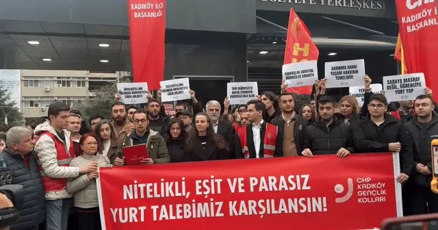 Gençlerden barınma eylemi: "Öğrencilere kira desteği sağlansın"