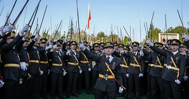 İhracı istenen teğmen sayısı ikiye yükseldi