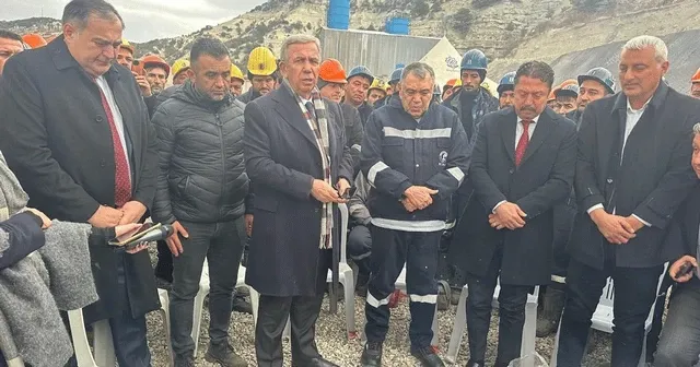Mansur Yavaş, Çayırhan Termik Santrali'nde eylem yapan maden işçilerini ziyaret etti