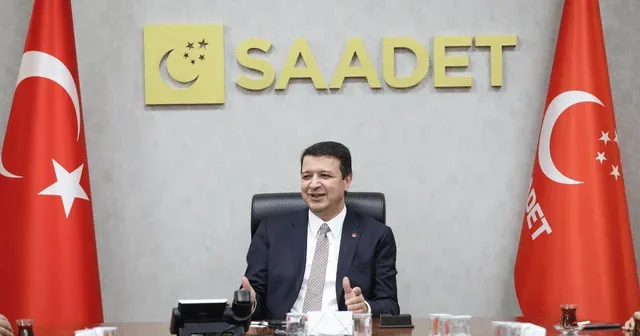 Saadet Başkanı Arıkan, Erdoğan’ı konuşması sırasında protesto ettikleri için gözaltına alınanlara hukuki destek sağlayacaklarını duyurdu