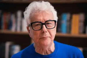 Amerikalı süper-kahramanlar: Ken Follett’ın erken dönem romanlarına bir eleştiri