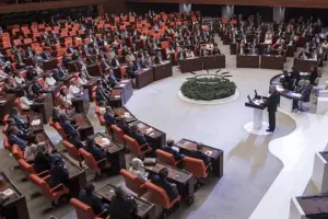Genel Sağlık Sigortası'na ilişkin düzenlemeleri de içeren kanun teklifi komisyonda