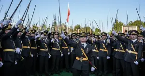 İhracı istenen teğmen sayısı ikiye yükseldi