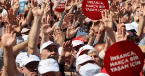 KESK'ten Ankara'da "Geçinemiyoruz" mitingi