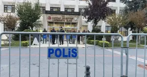 Mardin, Batman ve Halfeti Belediyesi'ne kayyum atandı
