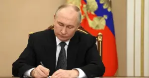 Putin onayladı: Balistik füze saldırılarına nükleer silahla yanıt verilecek