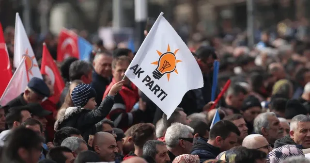 AKP erken seçime hazırlanıyor mu?