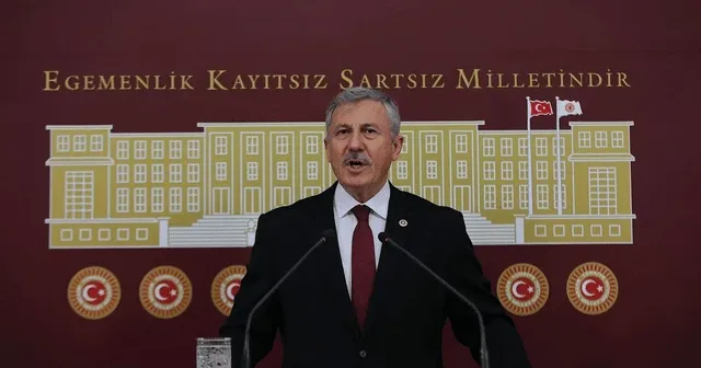 Gelecek-Saadet Grup Başkanvekili Selçuk Özdağ: "TÜRK-İŞ'in rakamını doğru buluyorum"