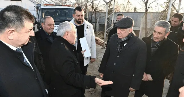 Gökhan Zeybek, Kutludüğün Barınağı'nda inceleme yaptı
