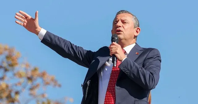 Özgür Özel: "2025 yılı çok daha büyük bir mücadelenin yılı olacaktır"