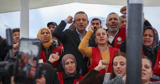 Özgür Özel, direnen Polonez işçilerine ziyaret etti
