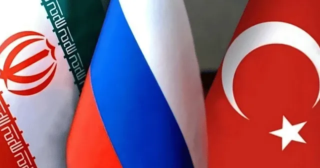 Rus medyası: “ABD ve İsrail Türkiye'nin kazanımlarını engellemeyi hedeflerken Moskova ve Tahran ilişkileri güçlendiriyor”