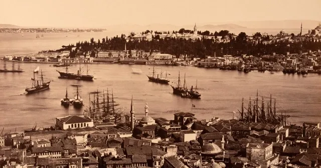 Şehrin bir oyun çamuru gibi yumuşaklık kazanması