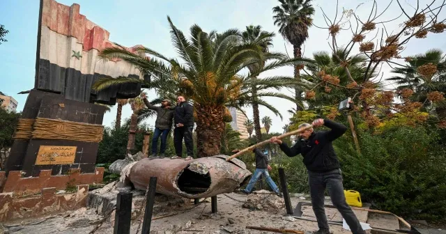 Suriye düşerken: Esad tiranlığından cihadizmin tiranlığına