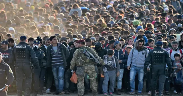 Suriye'de yeni dönem, Avrupa'da yeni sorunlar: Mültecilerin geleceği