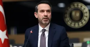 Bayraktar: ABD Türkiye'ye Gazprombank yaptırımında muafiyet tanıdı