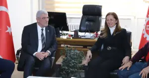 Dervişoğlu, DİSK Genel Başkanı Arzu Çerkezoğlu'nu ziyaret etti