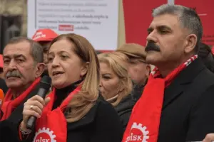 DİSK Genel Başkanı Arzu Çerkezoğlu, Cumhurbaşkanı Erdoğan'a seslendi: "Vergi dilimini yüzde 50 arttırma yetkinizi kullanın"