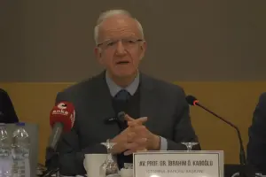 İbrahim Kaboğlu: "Yönetenlere yandaş olanlar ve olmayanlar arasında eşit yönetimin olmadığını, deprem sonrası tanık olduğumuz adalet arayışında çok acı biçimde gördük"