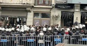Nazım Daştan ve Cihan Bilgin eylemi: Gazeteciler gözaltına alındı