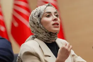 Sevgi Kılıç: "Ülkenin geleceğini karanlığa hapsetmeye yemin etmiş bu iktidar"