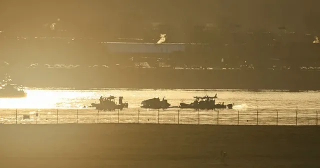 ABD'de yolcu uçağı ile helikopter çarpıştı: 67 kişi öldü