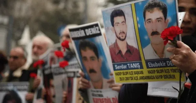 Cumartesi Anneleri Serdar Tanış ve Ebubekir Deniz’in akıbetini sordu
