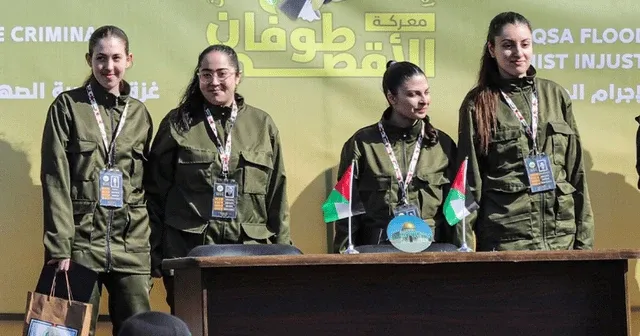 Hamas, 4 İsrailli kadın esiri Kızılhaç'a teslim etti
