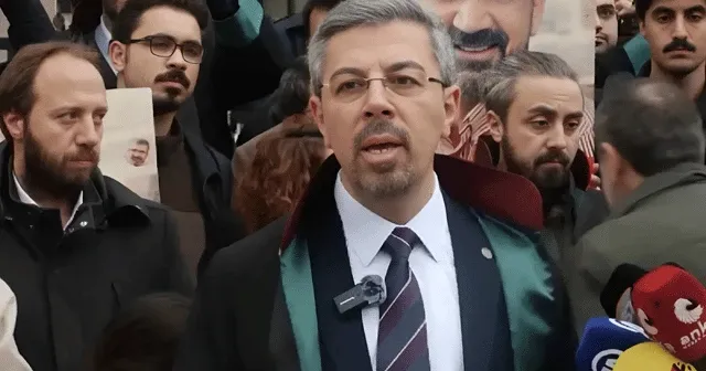İstanbul Barosu yöneticisi Fırat Epözdemir gözaltına alındı