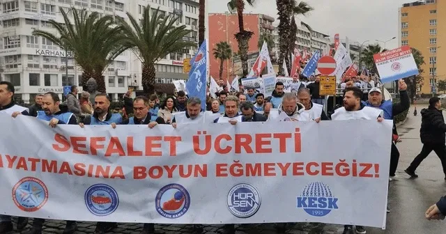 Kamu emekçileri tüm yurtta iş bıraktı