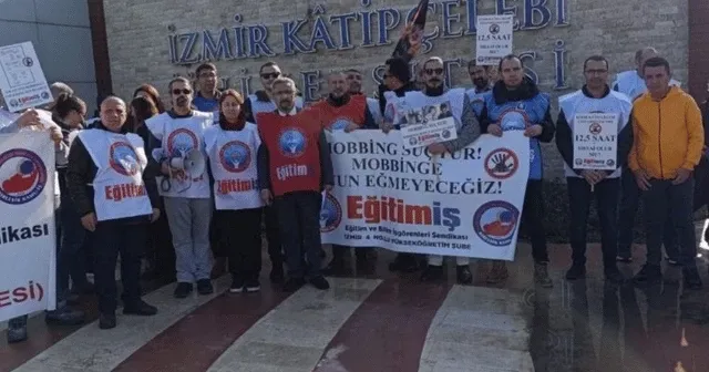 Katip Çelebi Üniversitesi’nde 'mobbing' eylemi