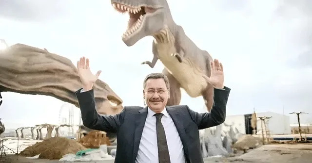 Melih Gökçek’in kendi robotunu yaptırdığı ortaya çıktı