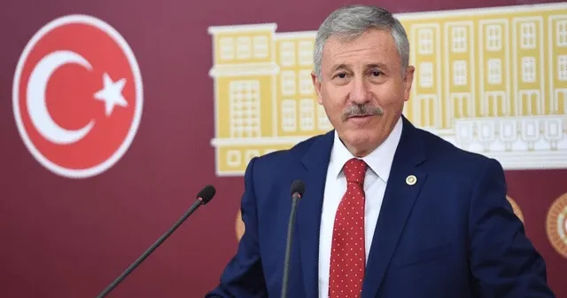Yeniyol Grup Başkanvekili Selçuk Özdağ Kartalkaya'daki otel yangını ile ilgili soru önergesi verdi