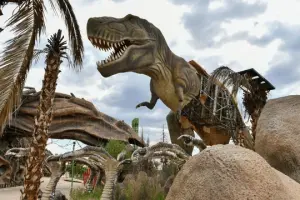 Ankapark'taki dinozorlar için üç kat fazla ödeme yapılmış